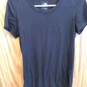 Black North Face tee